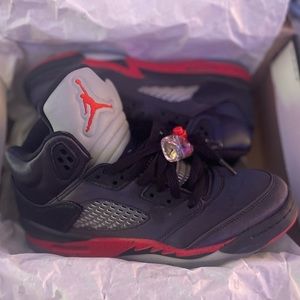 Air Jordan 5 Retro
